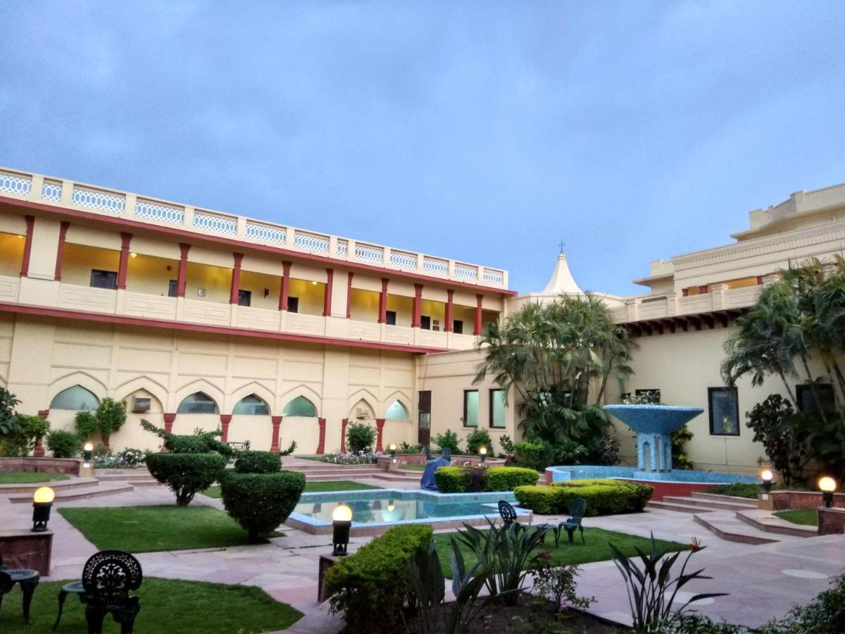 Noor-Us-Sabah Palace Bhopal Exterior photo